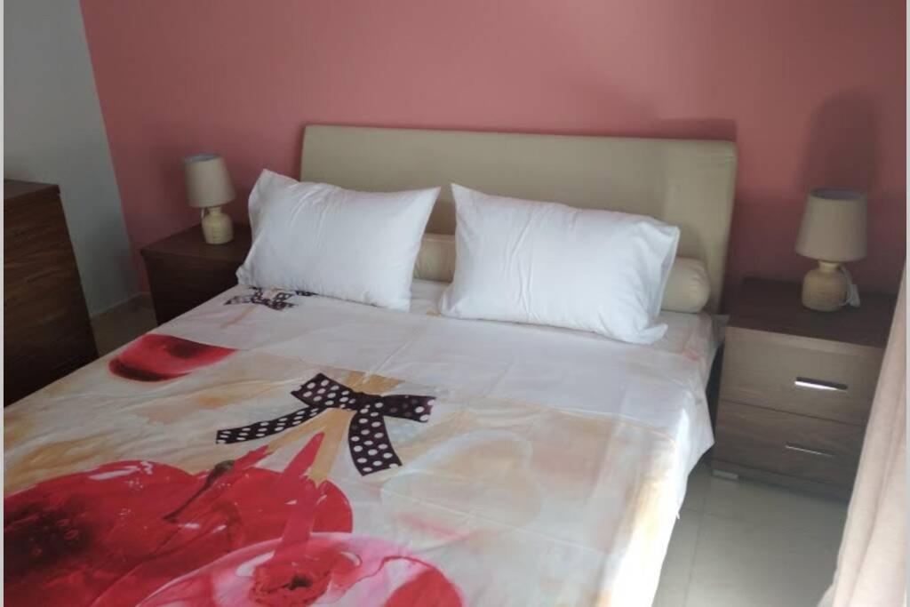 Debby'S Central Apartment Kavala Exterior photo